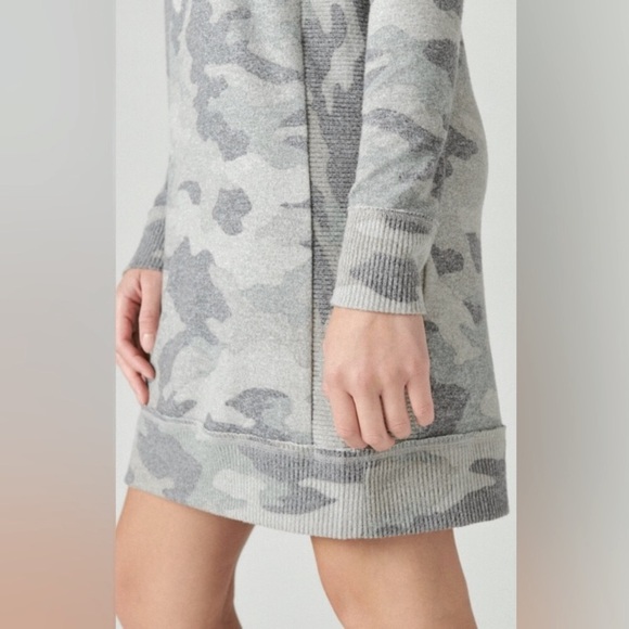 NWT Lucky Brand Woman’s Cloud Jersey Crew Camo Dress - Picture 5 of 6